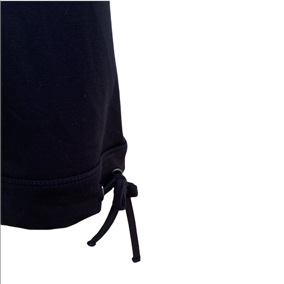 Athleta tinker top in black. Medium. - Picture 3 of 4